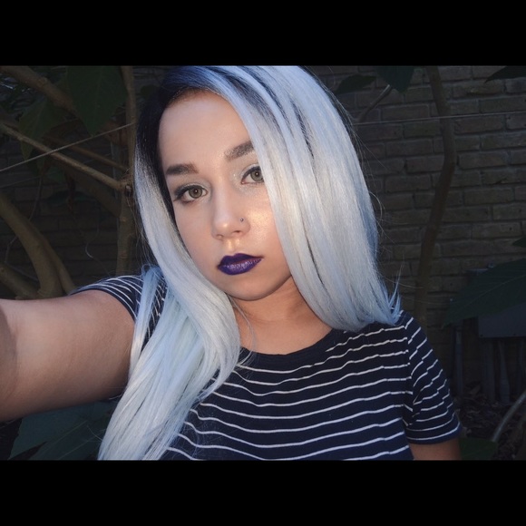 Icey Blue Lace Front Women’s Wig - Picture 1 of 4